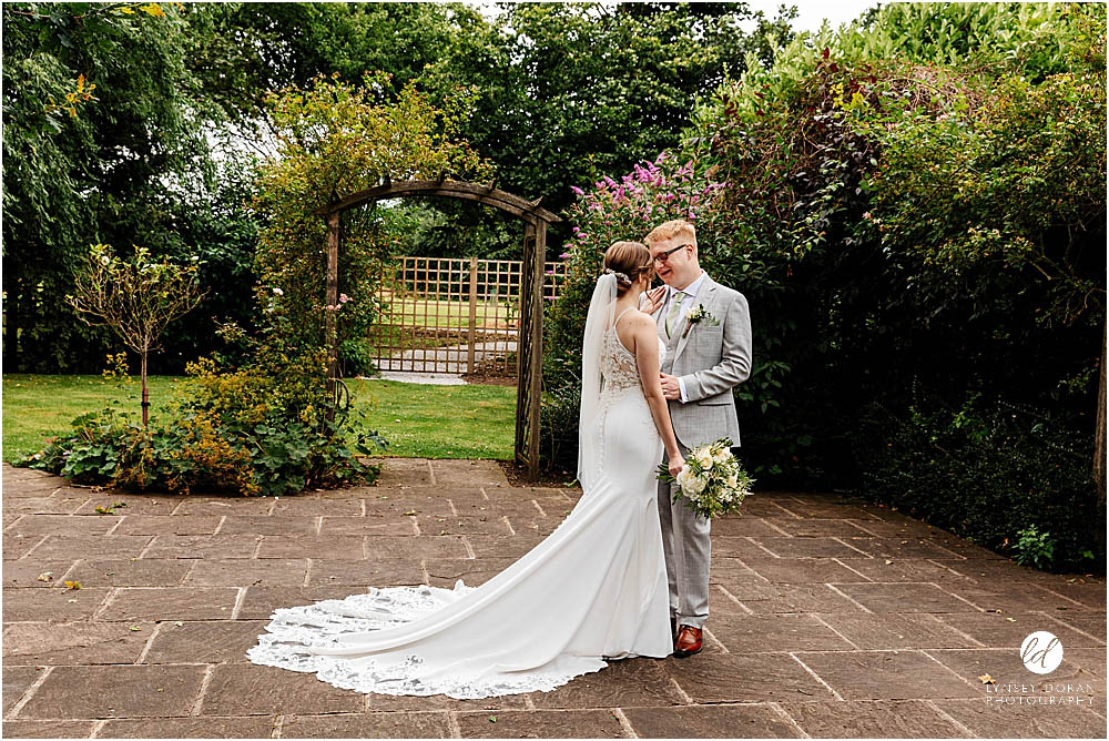 Relaxed wedding photographs at Sandburn Hall